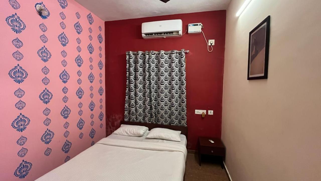 Shri Sai Balavany Residency Pondicherry Exterior foto